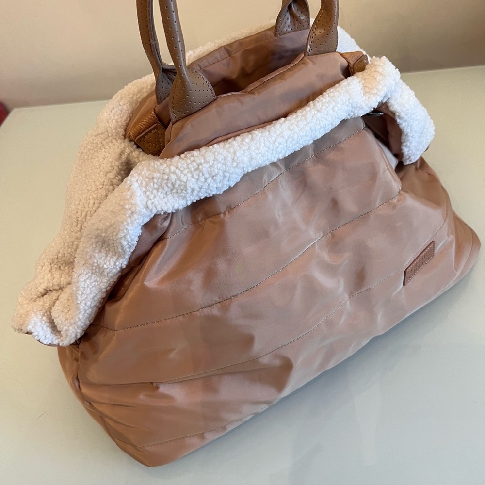 HOTEL DOGGY Quilted Camel Sherpa Dog Carrier Luxury Pet Travel Bag - Picture 11 of 17
